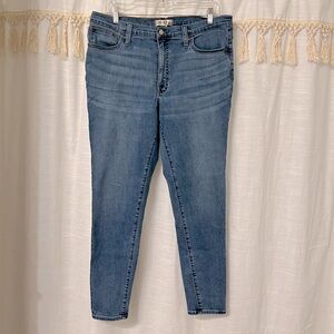 Madewell Roadtripper relaxed stretchy skinny jeans size 32